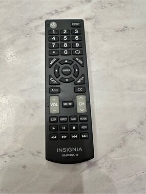 Insignia NS-RC4NA-18 TV television remote control black - untested